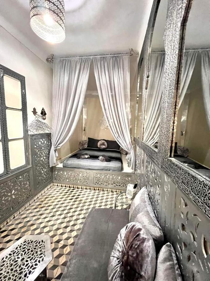 Riad 1001 Couleurs Marrakesh Exterior foto